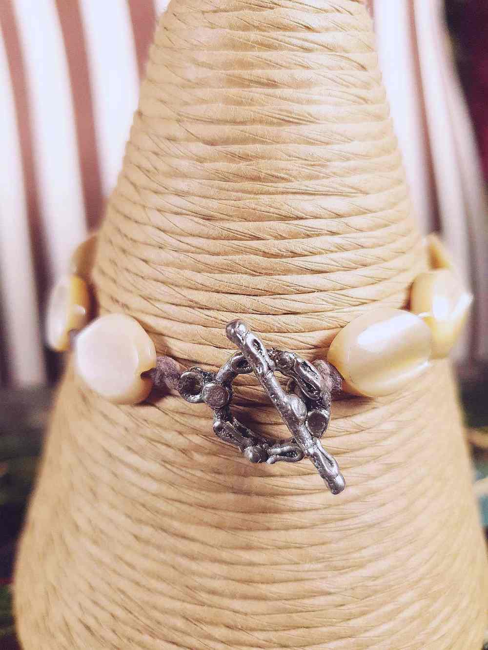 Vintage 1950s Mother of Pearl Bracelet Mid-Century MOP