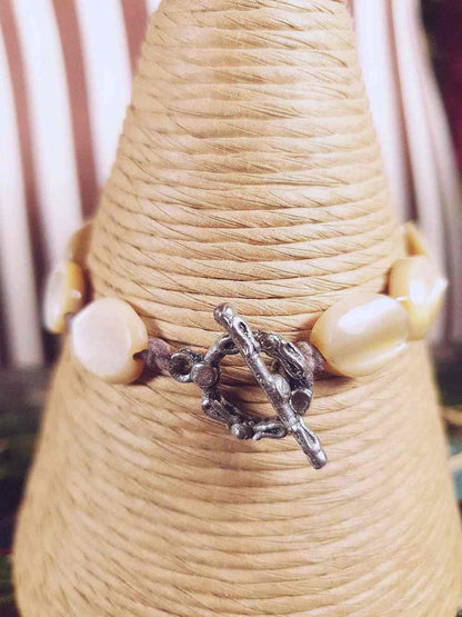 Vintage 1950s Mother of Pearl Bracelet Mid-Century MOP