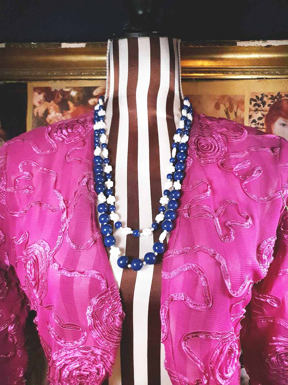 Vintage 1960s Navy White Necklace 25" Flower Floral Two Strand