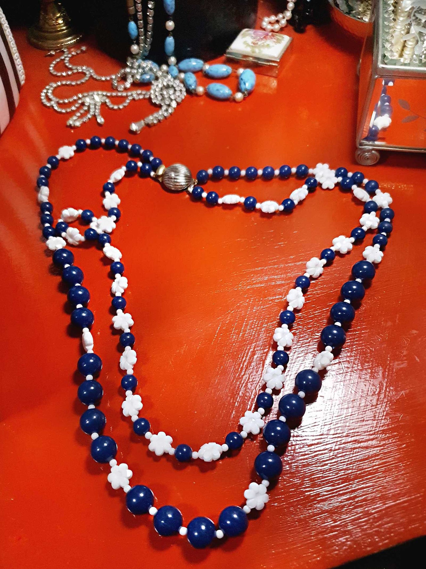 Vintage 1960s Navy White Necklace 25" Flower Floral Two Strand