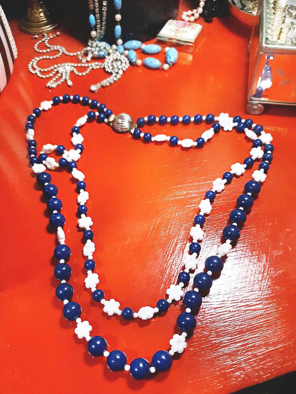 Vintage 1960s Navy White Necklace 25" Flower Floral Two Strand