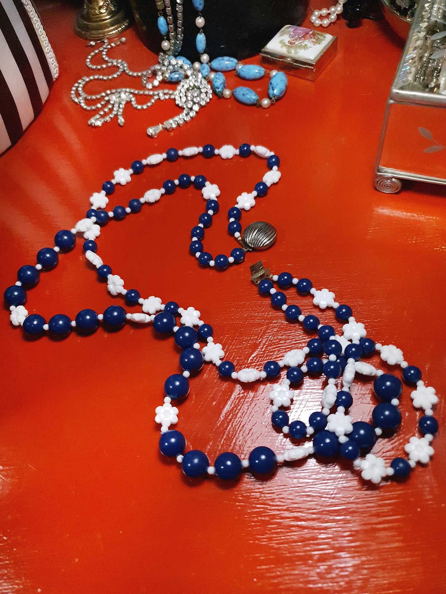Vintage 1960s Navy White Necklace 25" Flower Floral Two Strand