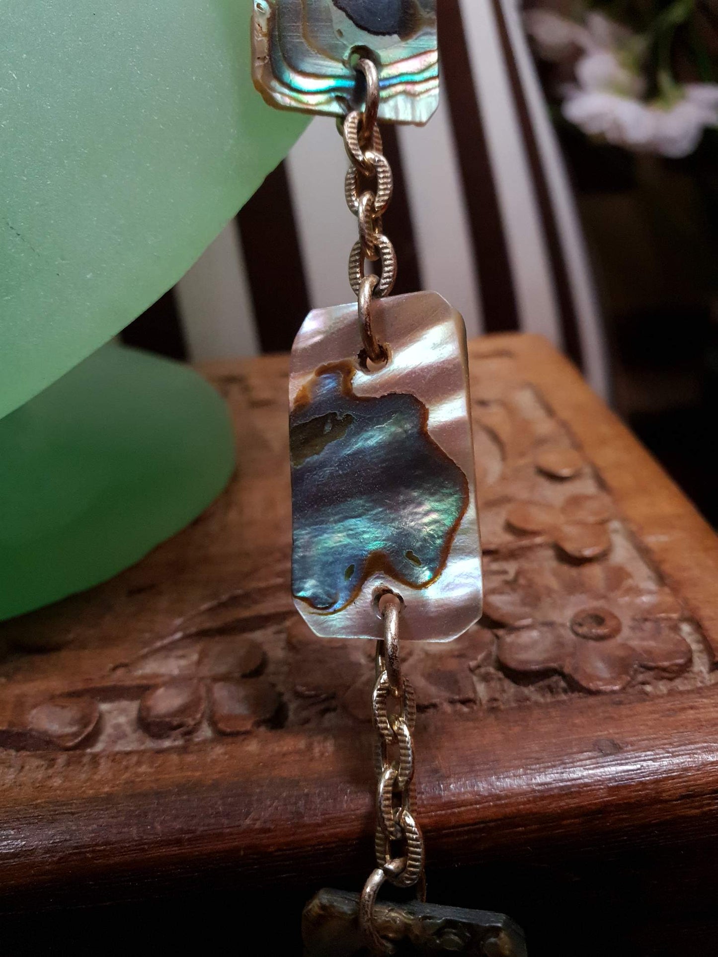 Vintage 1960s Abalone Shell Necklace 28.5" Paua Gold-Tone