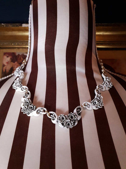 Vintage 1960s Carved Resin Necklace 17" White Floral Faux Pearl Gold Tone RARE