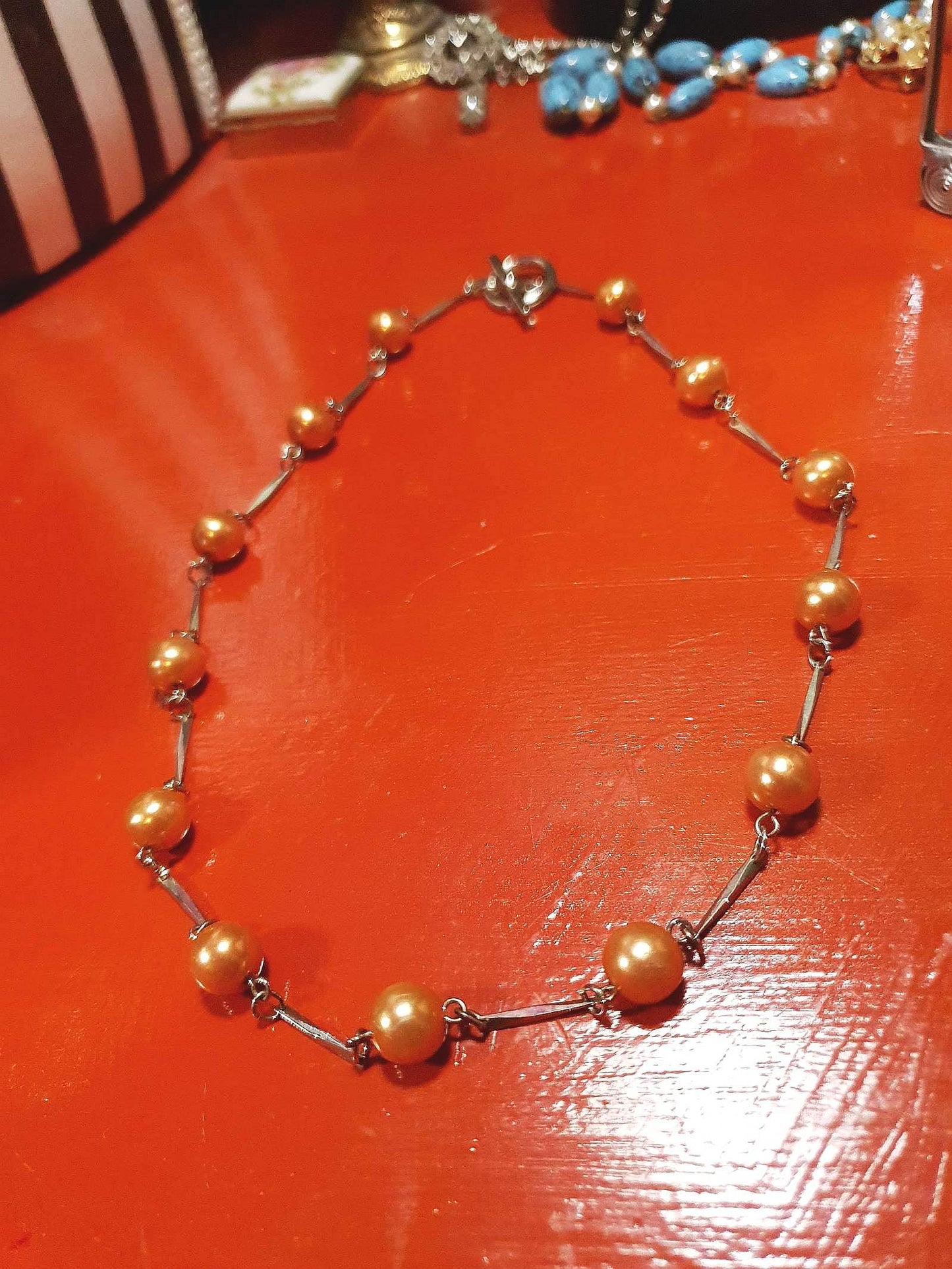 Vintage 1960s Glass Pearl Chain Necklace Bronze Pearls Retro