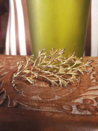 Vintage Large Leaf Sprig Brooch Gold Tone Branch Leaves 1960s