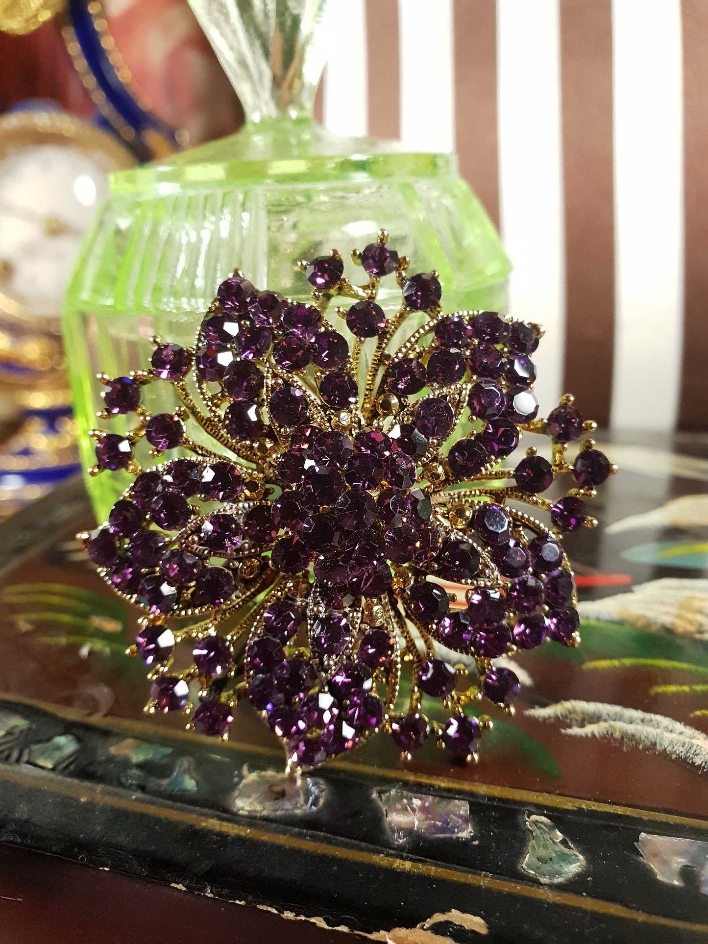 Pre-owned Purple Rhinestone Brooch Flower Gold Tone Diamante