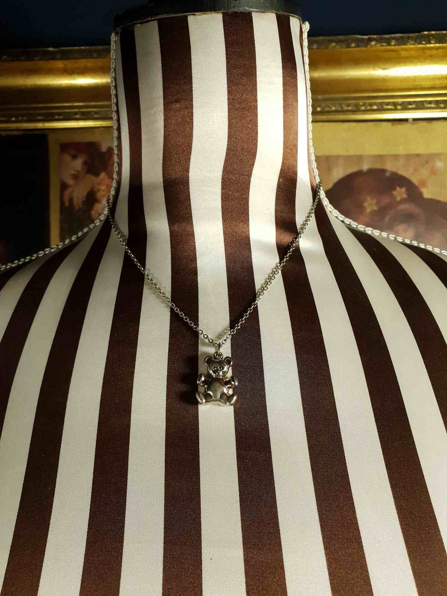 Vintage 1970s Teddy Bear Necklace 20" Silver Tone Pendant Retro