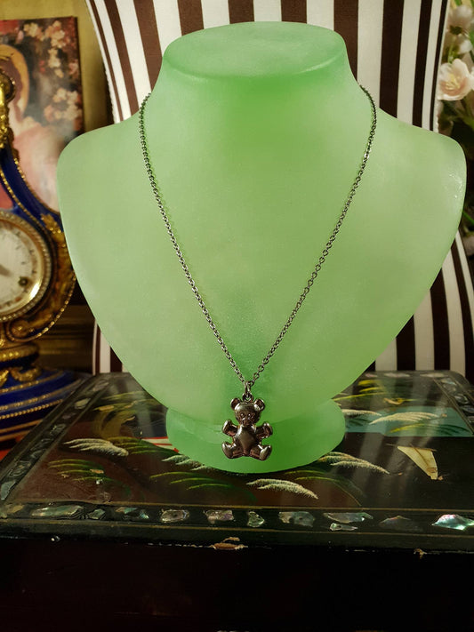 Vintage 1970s Teddy Bear Necklace 20" Silver Tone Pendant Retro
