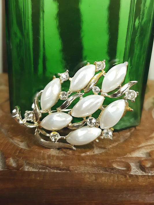Vintage 1960s Faux Pearl Leaf Brooch Rhinestone Retro