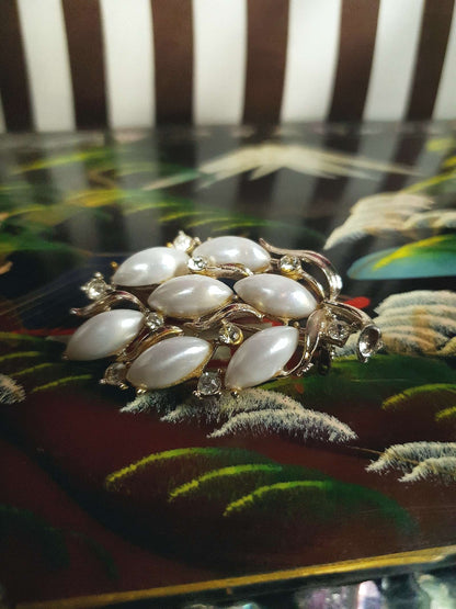 Vintage 1960s Faux Pearl Leaf Brooch Rhinestone Retro