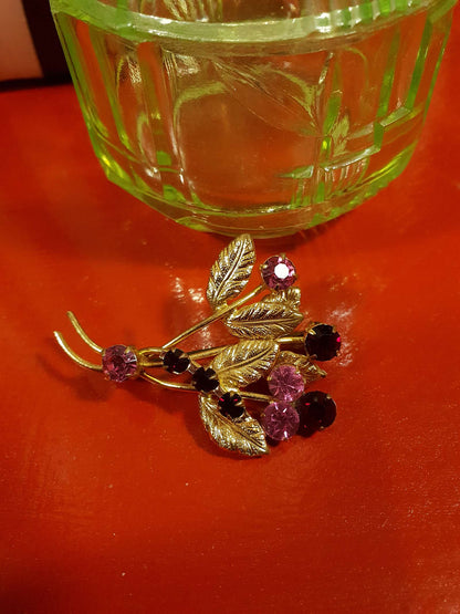 Vintage 1960s Leaf Rhinestone Brooch Pin Red Pink Gold Tone 60s Diamante