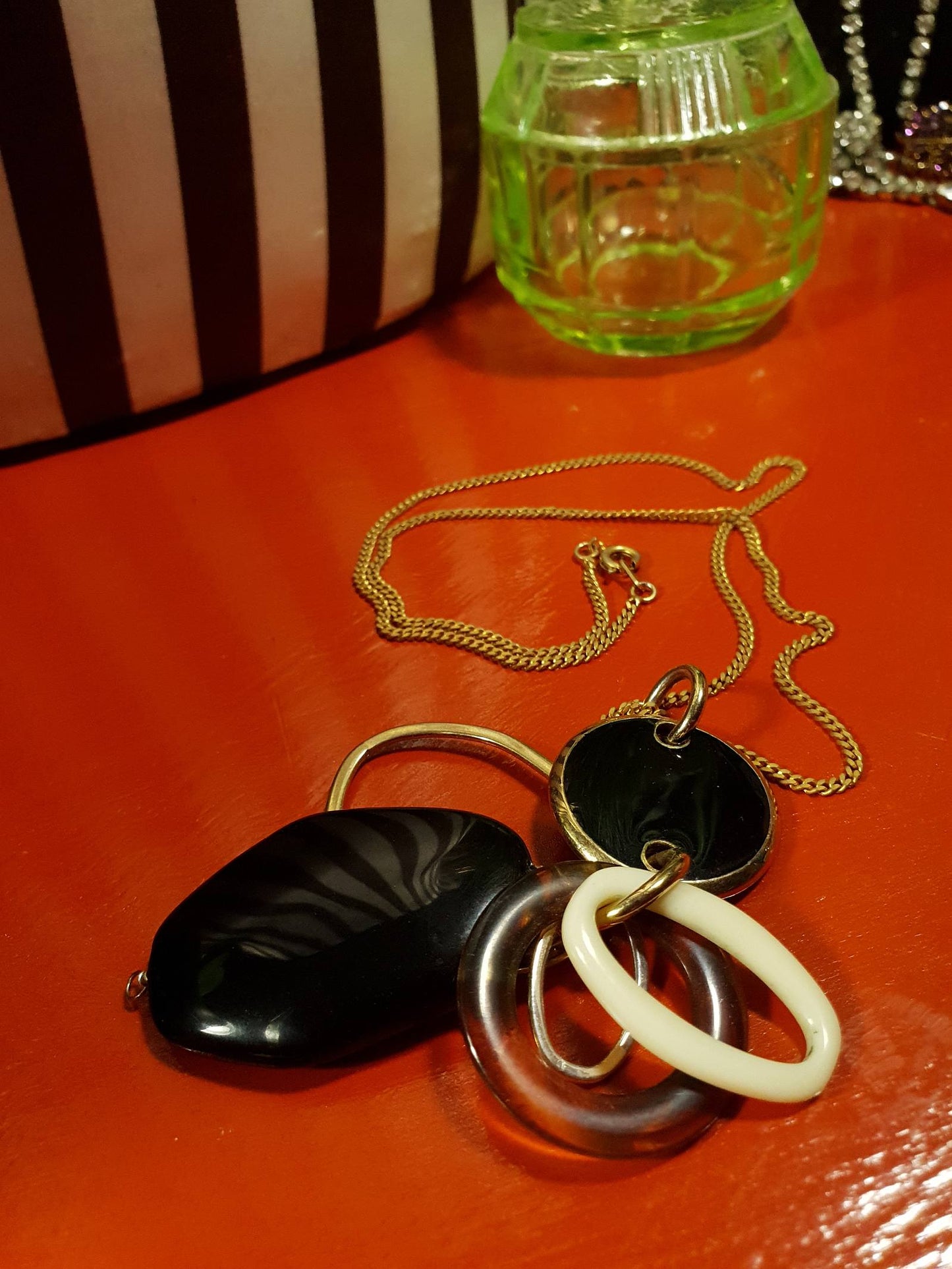 Vintage 1960s Mod Necklace Pendant Gold Tone 20" Black and White Retro