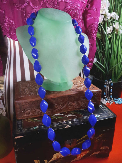 Vintage 1960s Purple Bead Necklace 29" Retro