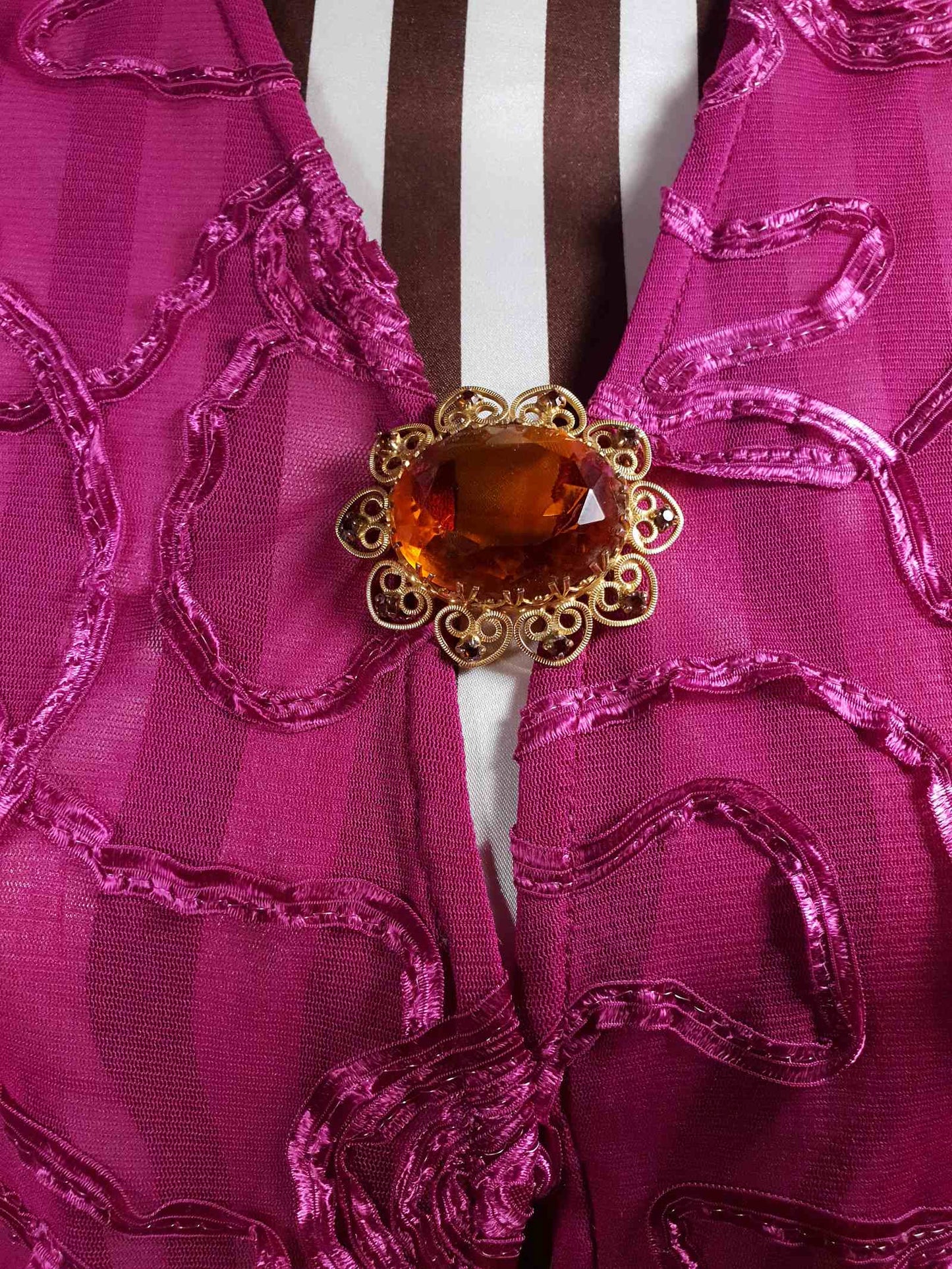 Vintage 1960s Ornate Scroll Brooch Diamante Gold Tone Rhinestone Pin
