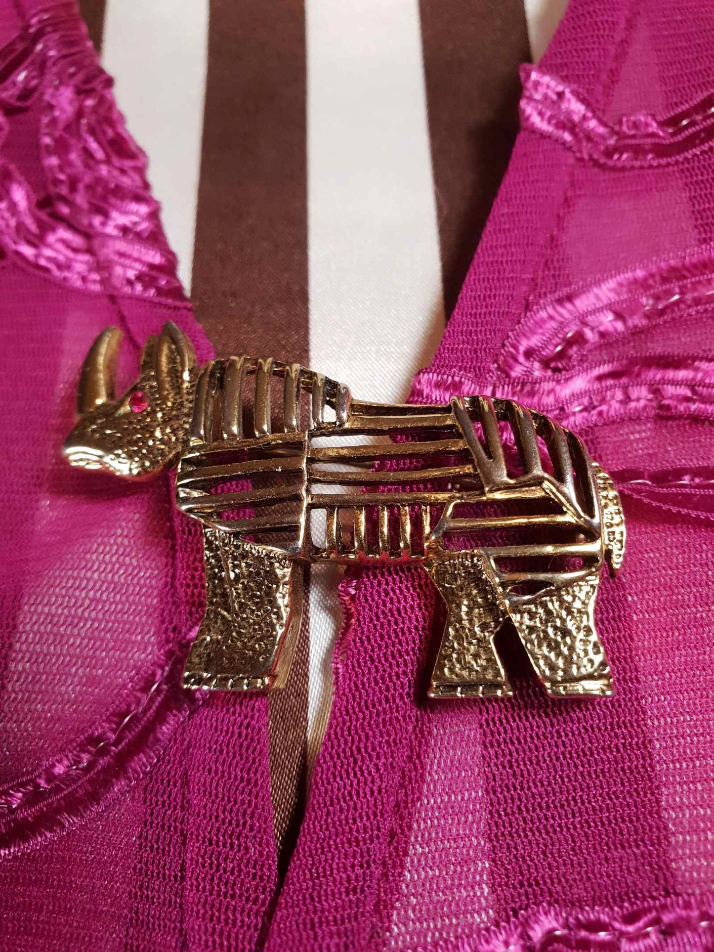 Vintage 1960s Rhino Brass Brooch Pin - Rare Rhinoceros Rhinestone
