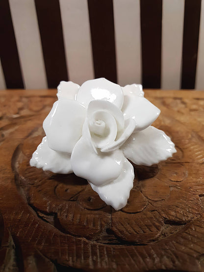 Vintage 1960s White Porcelain Rose Brooch Floral Flower English Ceramic