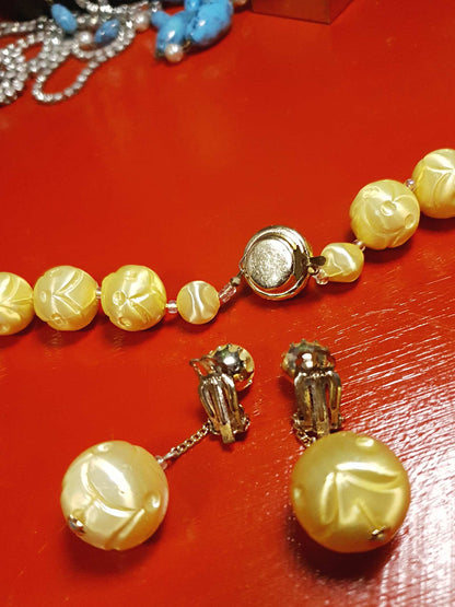 Vintage 1950s Yellow Bead Necklace Earrings Set Demi Parure - Signed Japan