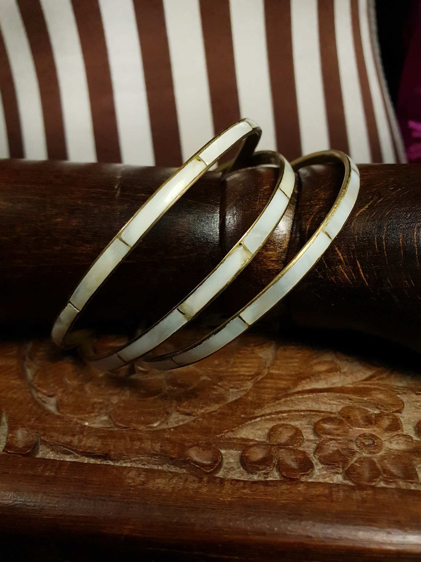 Vintage 1970s Boho Bangle Bracelet Set Mother of Pearl Brass MOP