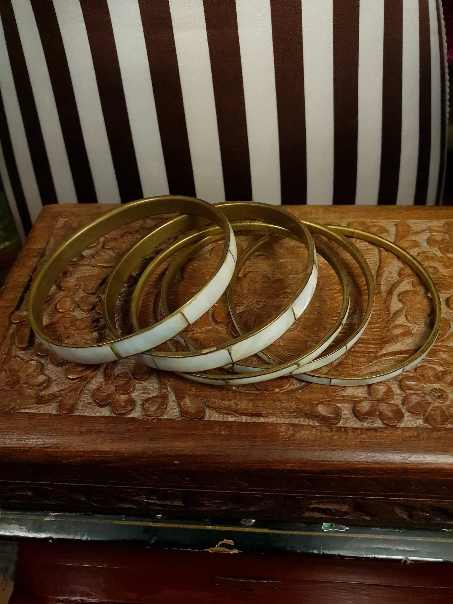 Vintage 1970s Boho Bangle Bracelet Set Mother of Pearl Brass MOP