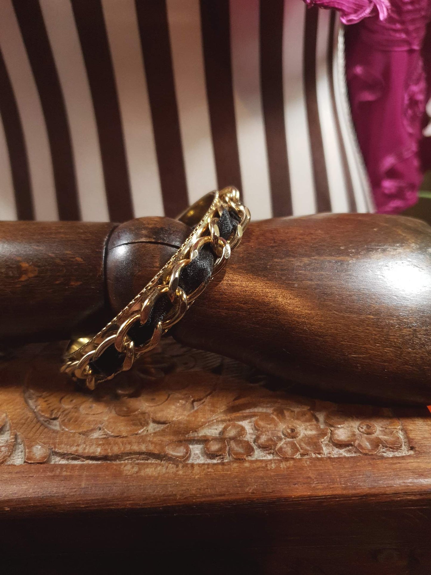 Vintage 1970s Bangle Bracelet Boho Curb Chain Black Ribbon Retro