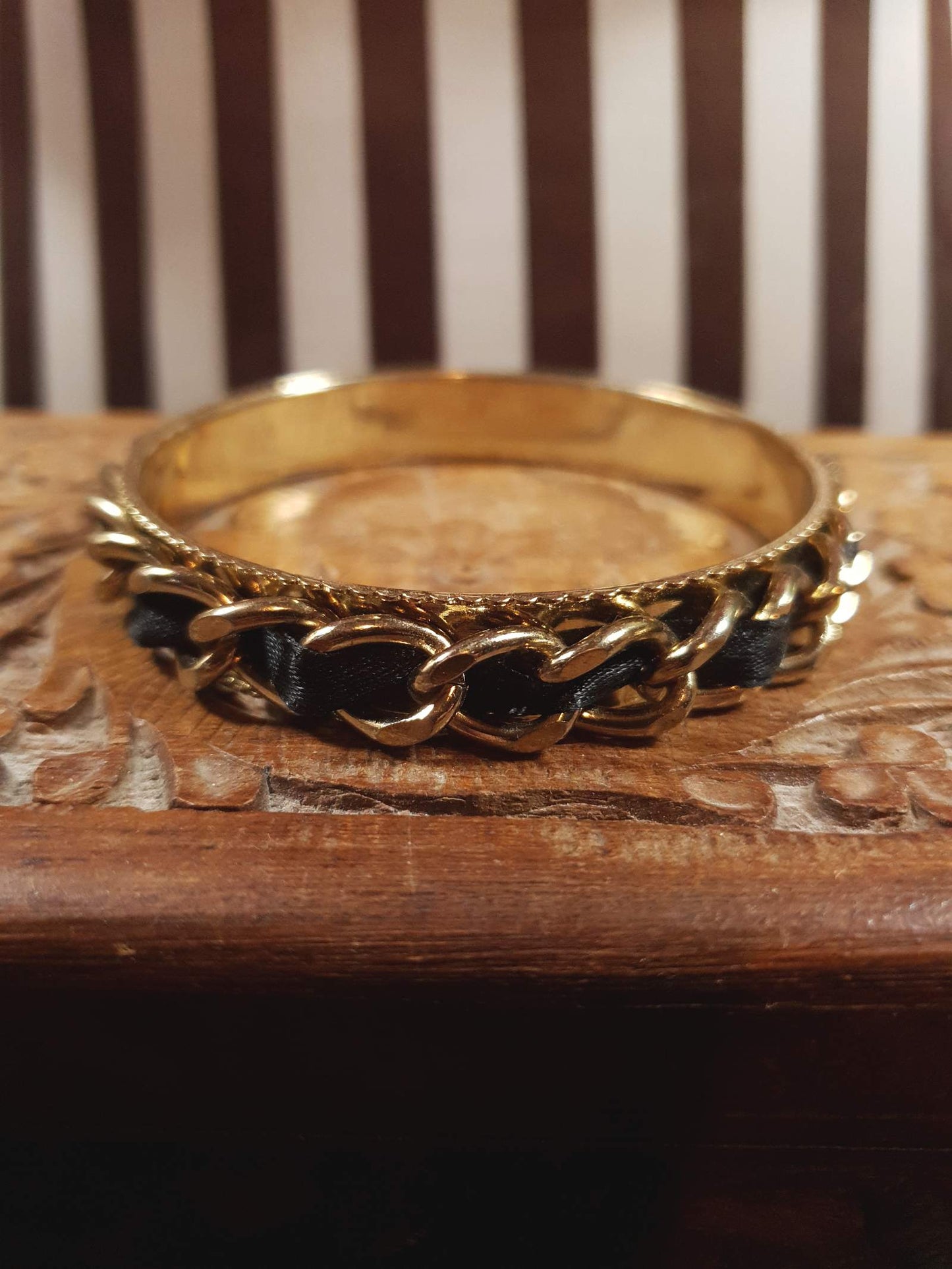 Vintage 1970s Bangle Bracelet Boho Curb Chain Black Ribbon Retro