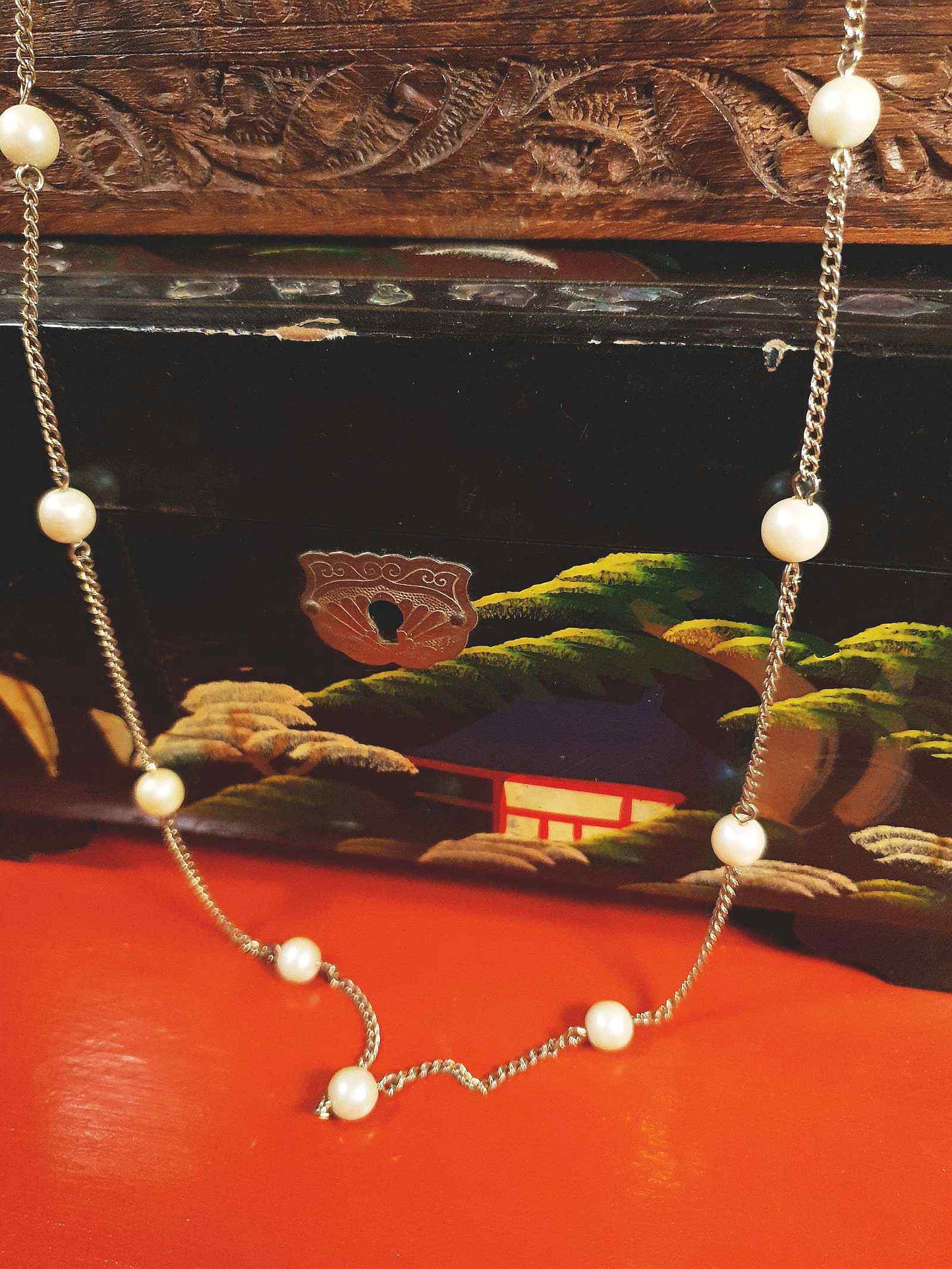 Vintage Sarah Coventry Faux Pearl Necklace Retro 1970s