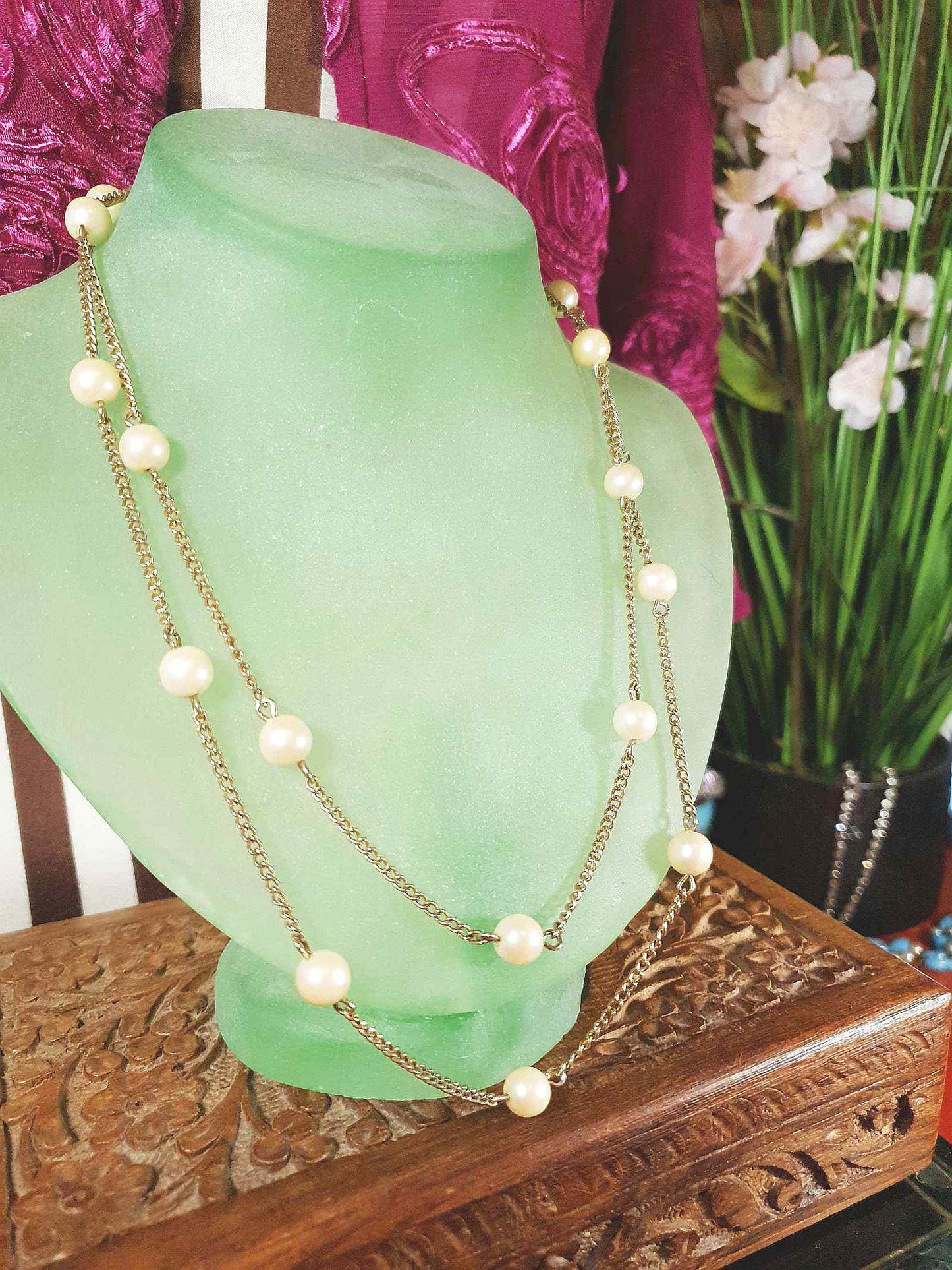 Vintage Sarah Coventry Faux Pearl Necklace Retro 1970s