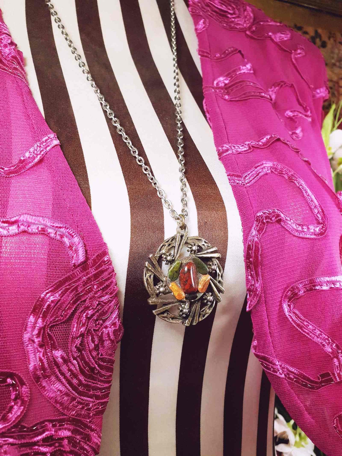 Vintage Jasper Scottish Pewter Artisan Necklace Pendant Gemstone 28" 1970s Celtic