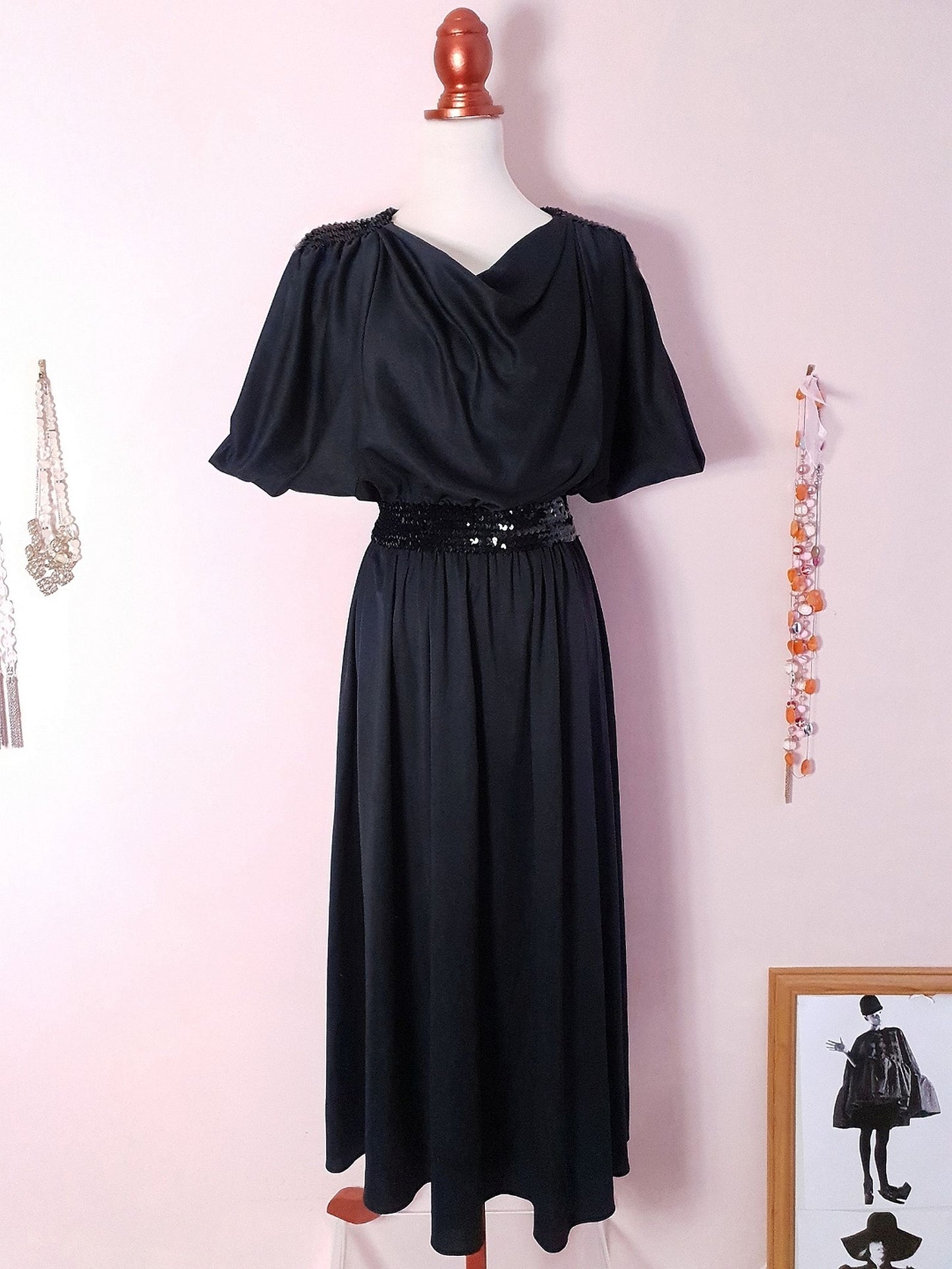 Elegant Vintage 1970s Black Sequin Party Maxi Dress - Size 12/14