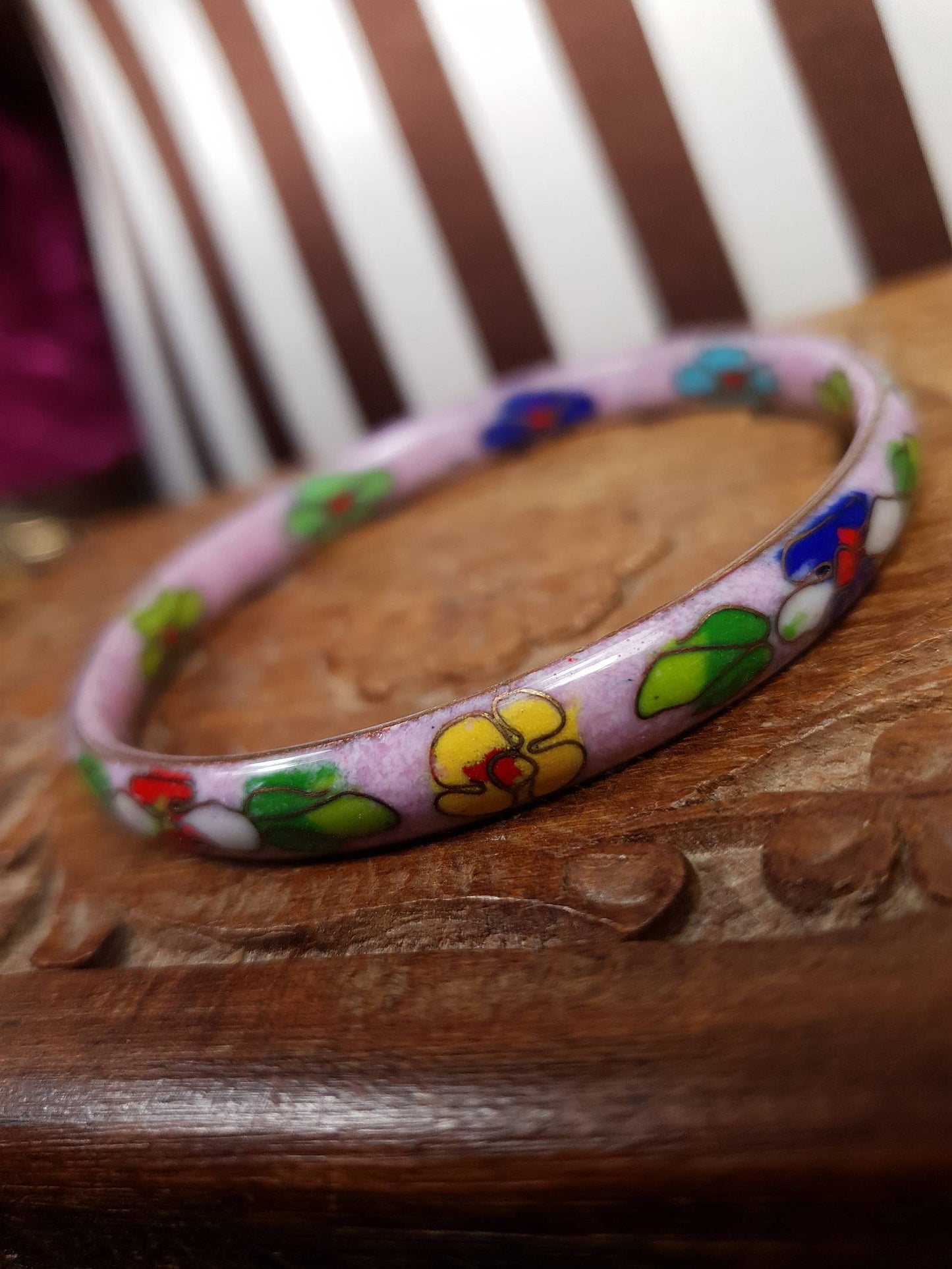 Vintage 1970s Cloisonne Flower Bracelet Bangle Lilac Floral Boho