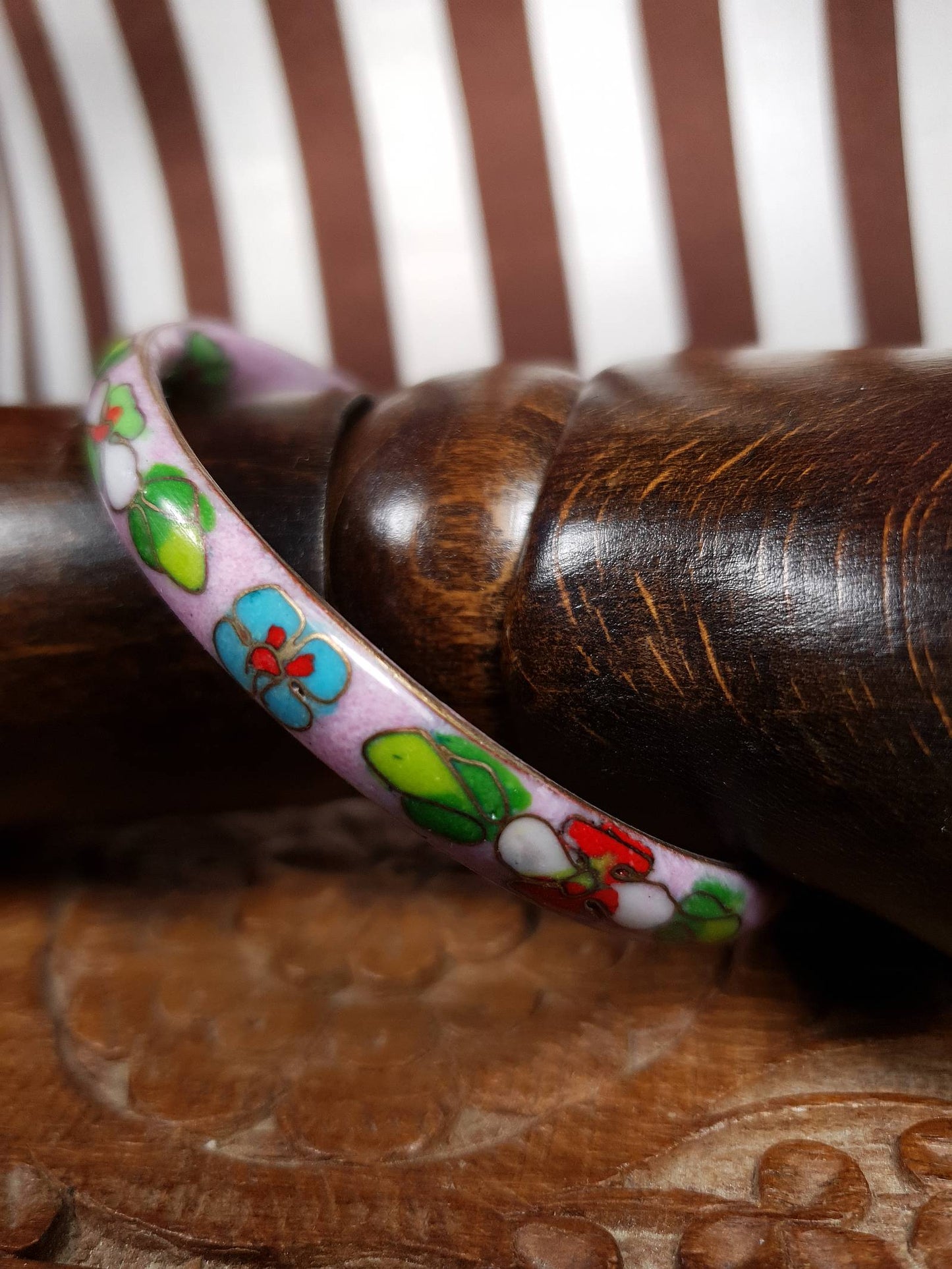 Vintage 1970s Cloisonne Flower Bracelet Bangle Lilac Floral Boho