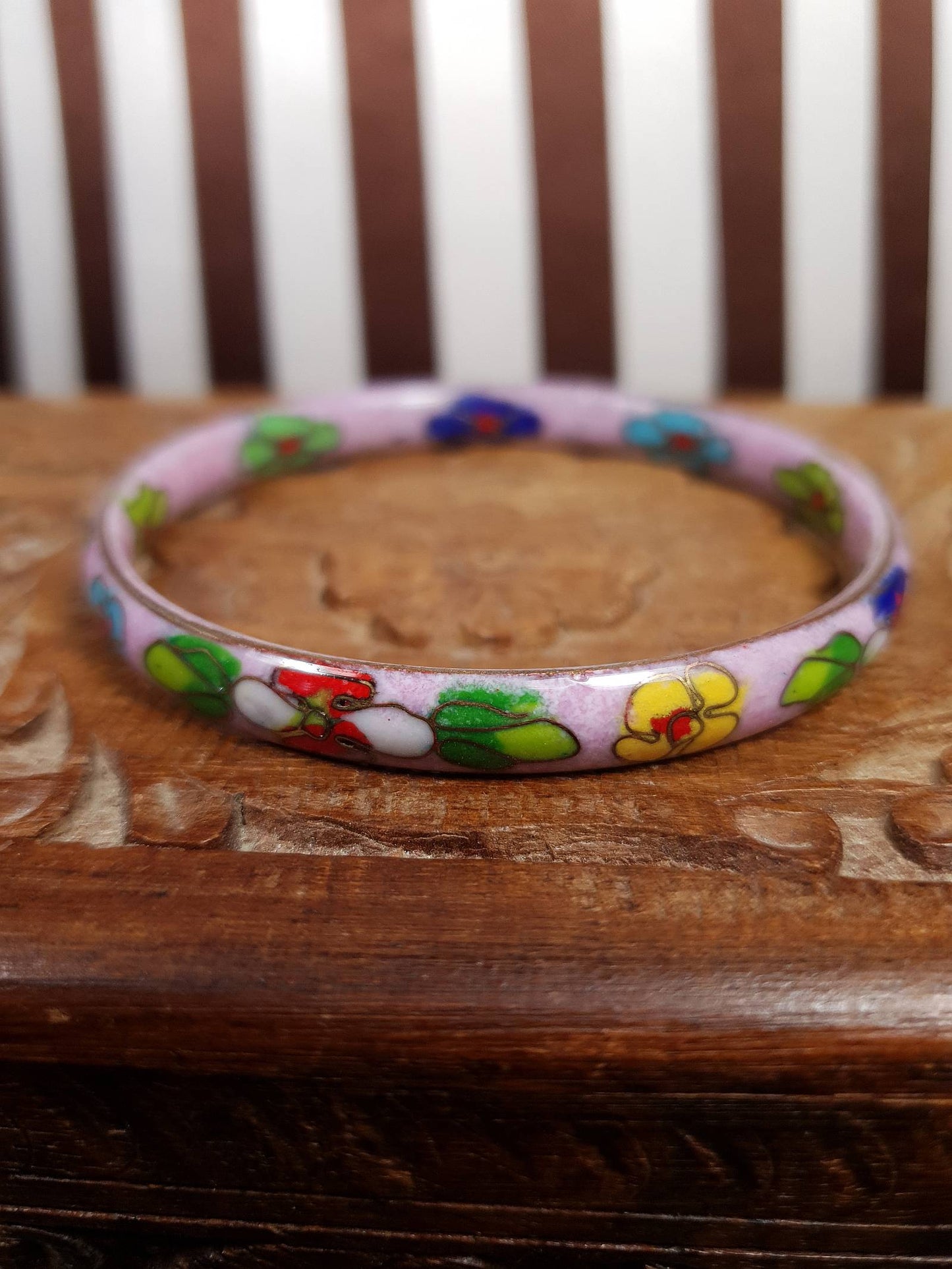 Vintage 1970s Cloisonne Flower Bracelet Bangle Lilac Floral Boho