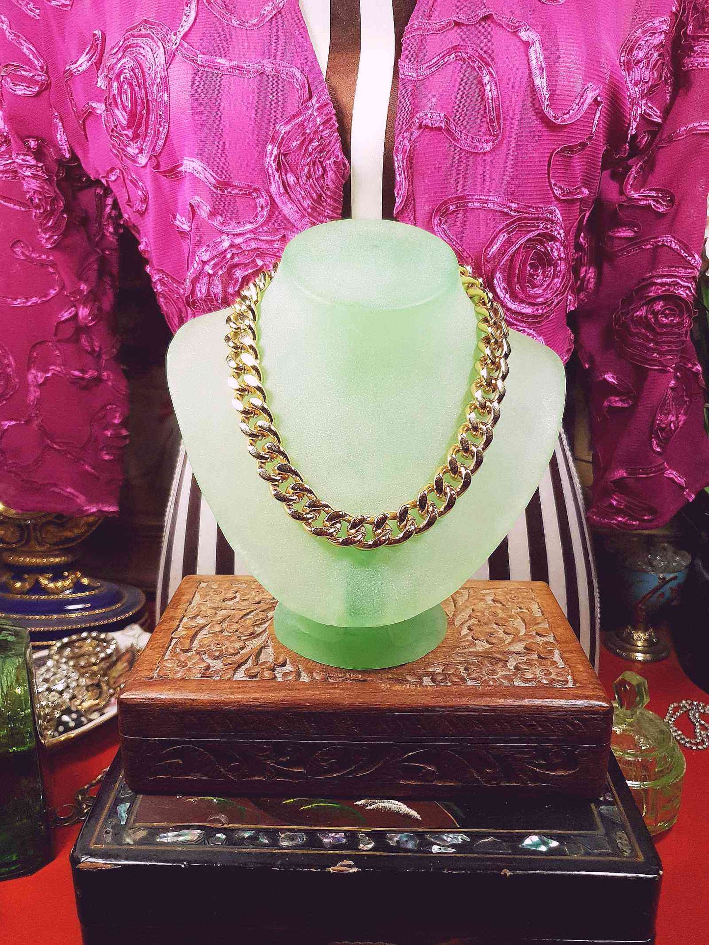 Vintage 1970s Curb Chain Choker Necklace 15" Gold Tone Retro