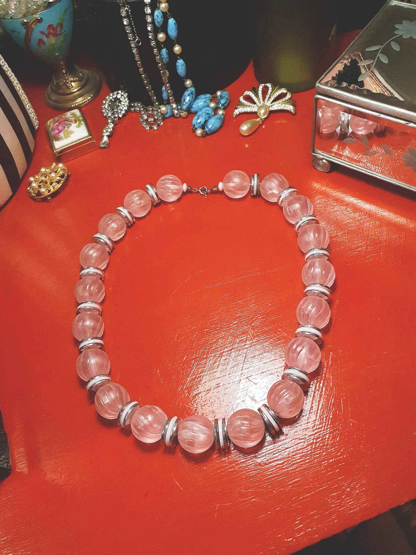 Vintage 1970s Pale Pink Bead Necklace Retro