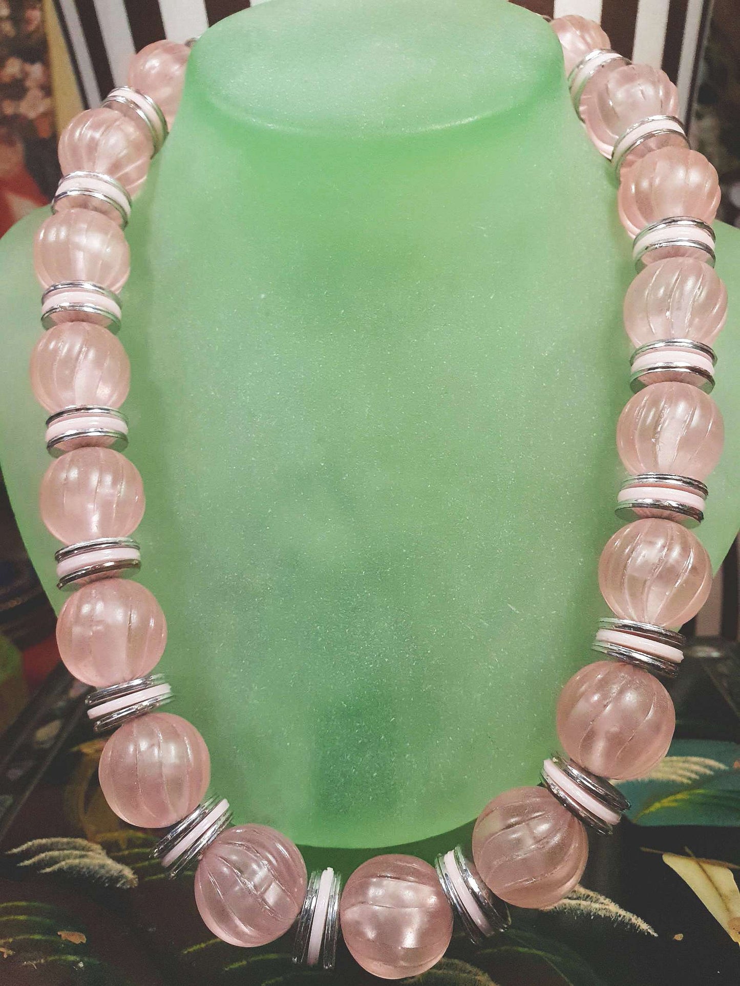 Vintage 1970s Pale Pink Bead Necklace Retro