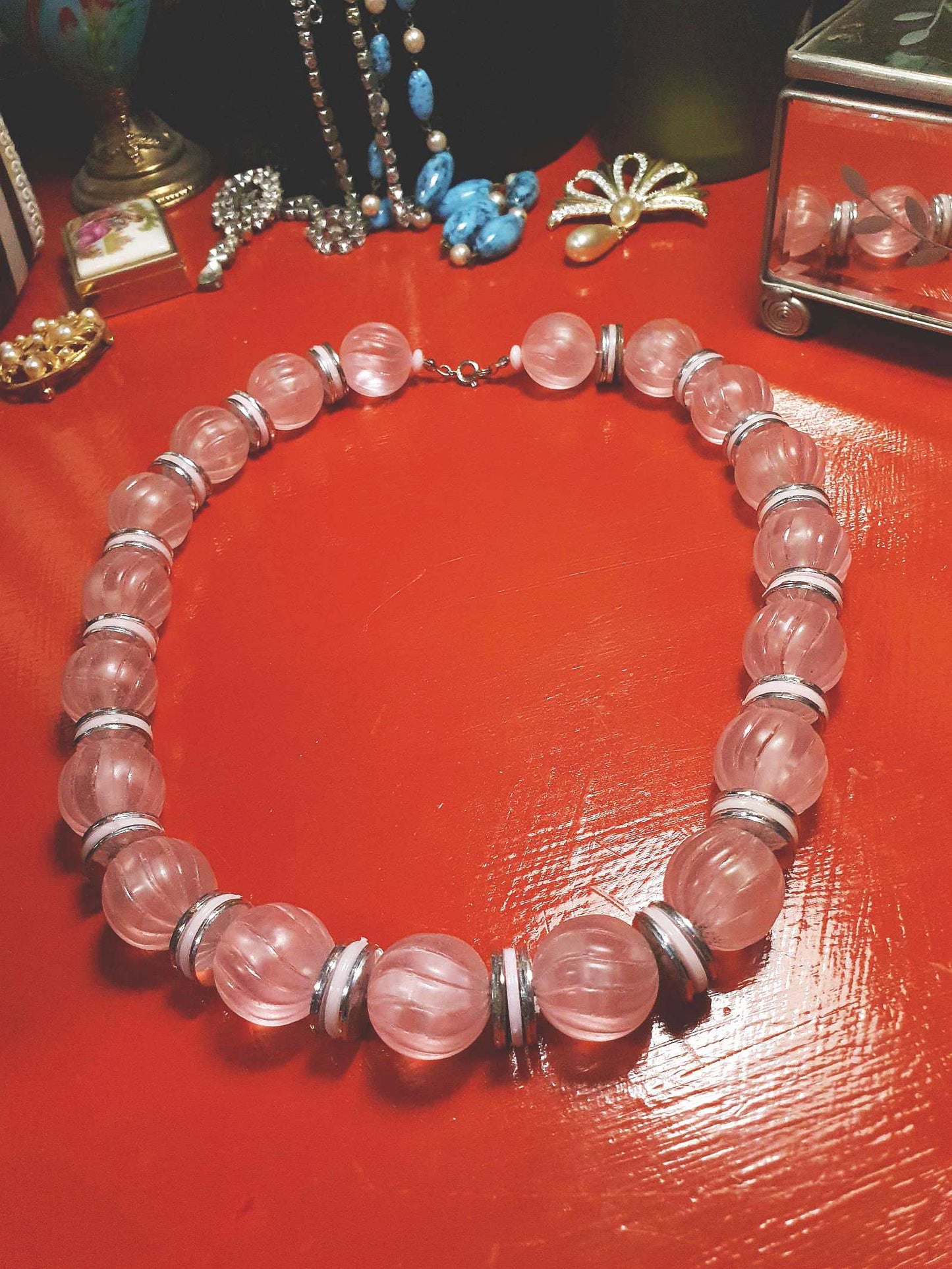 Vintage 1970s Pale Pink Bead Necklace Retro