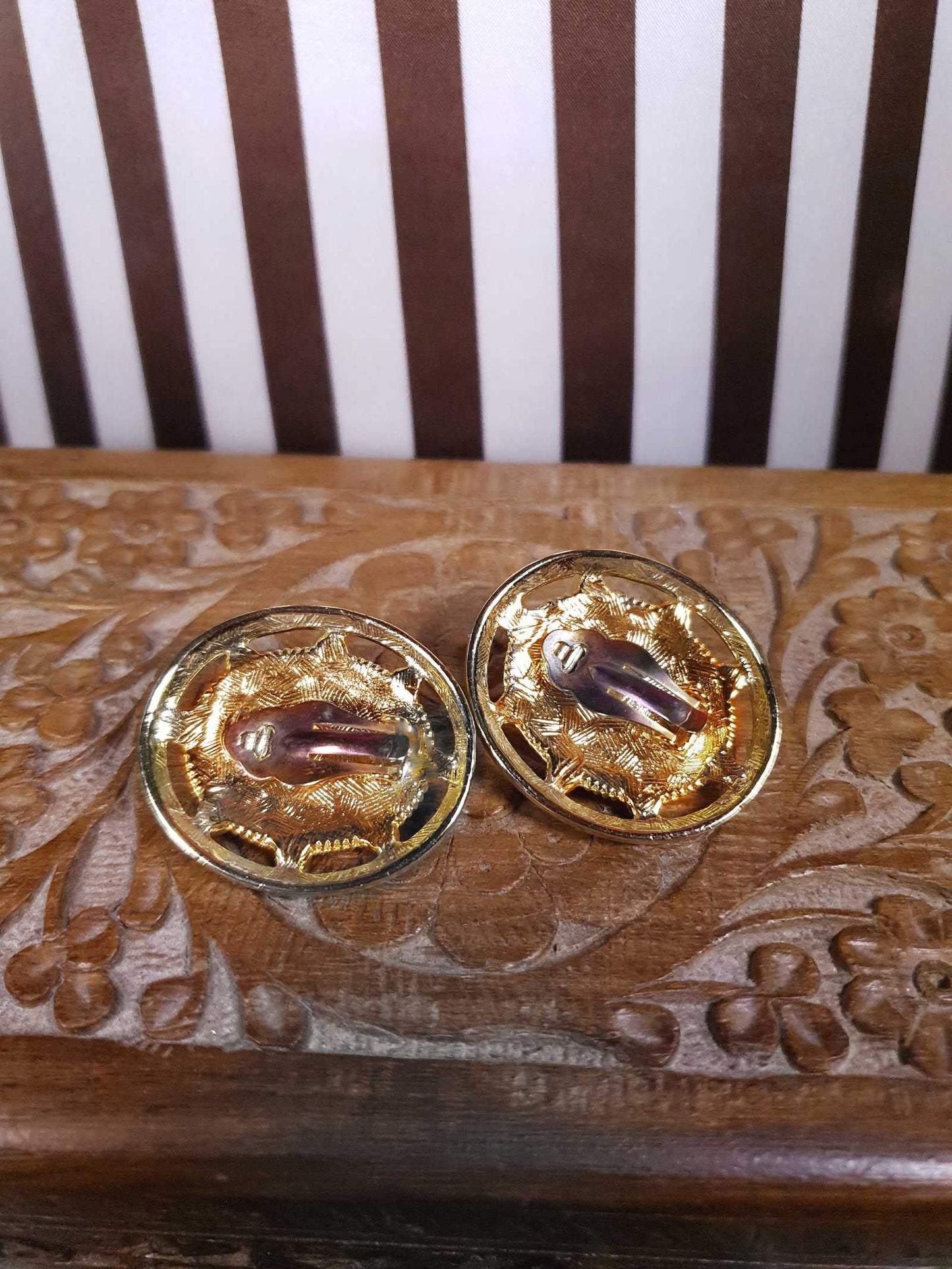 Vintage 1980s Oval Pearl Earrings Rhinestone Clip-On