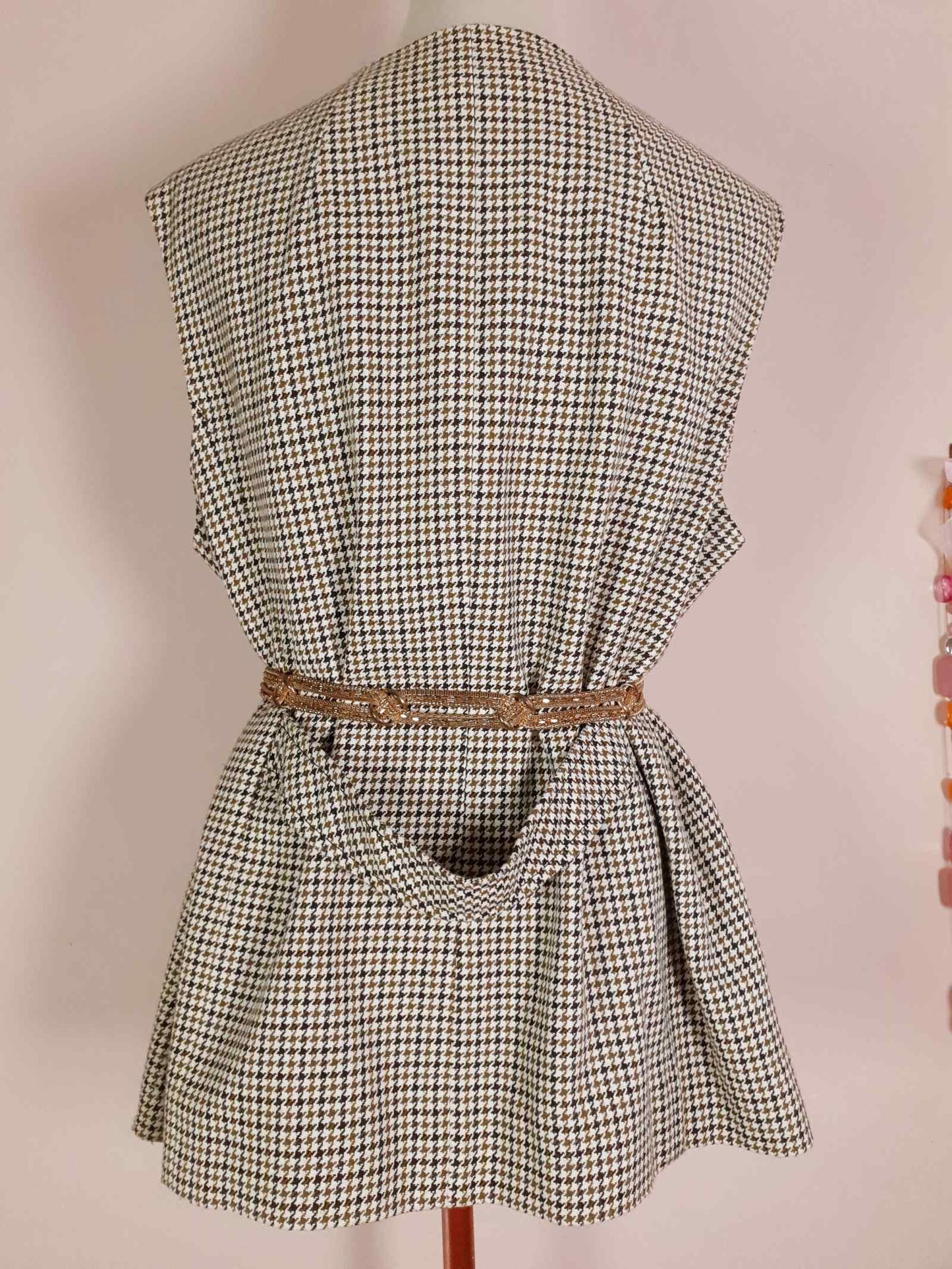 1980s Vintage Wool Brown Waistcoat Check Vest Houndstooth Ladies