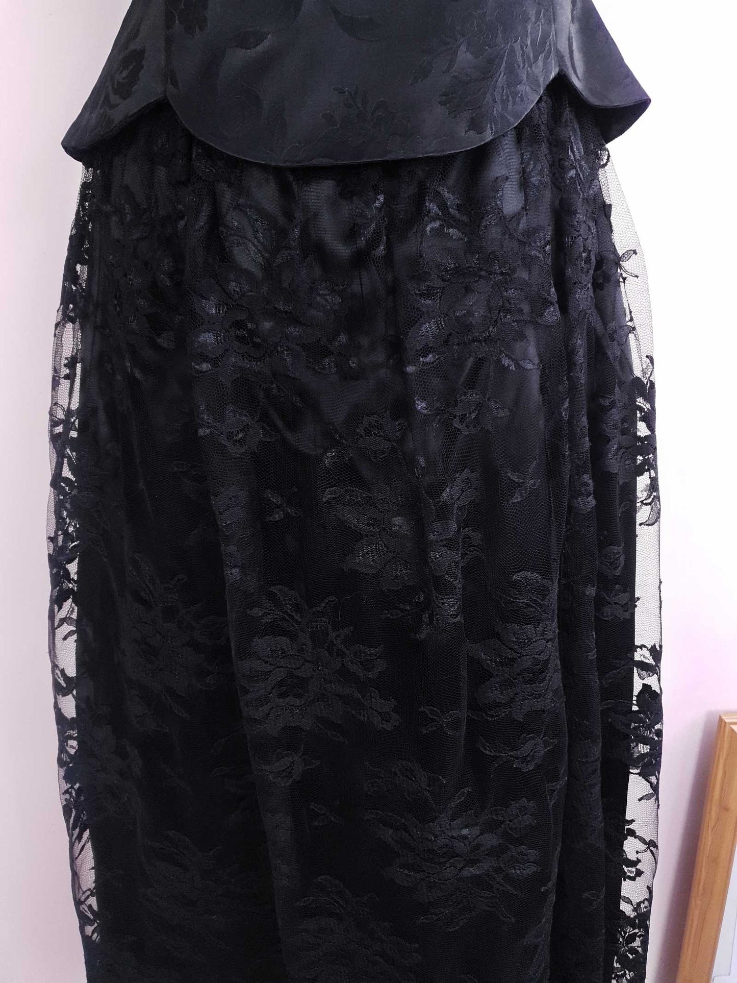 Vintage Black Evening Dress 1980s Scott McClintock Lace Sequins - Size 14 Party LBD Cocktail