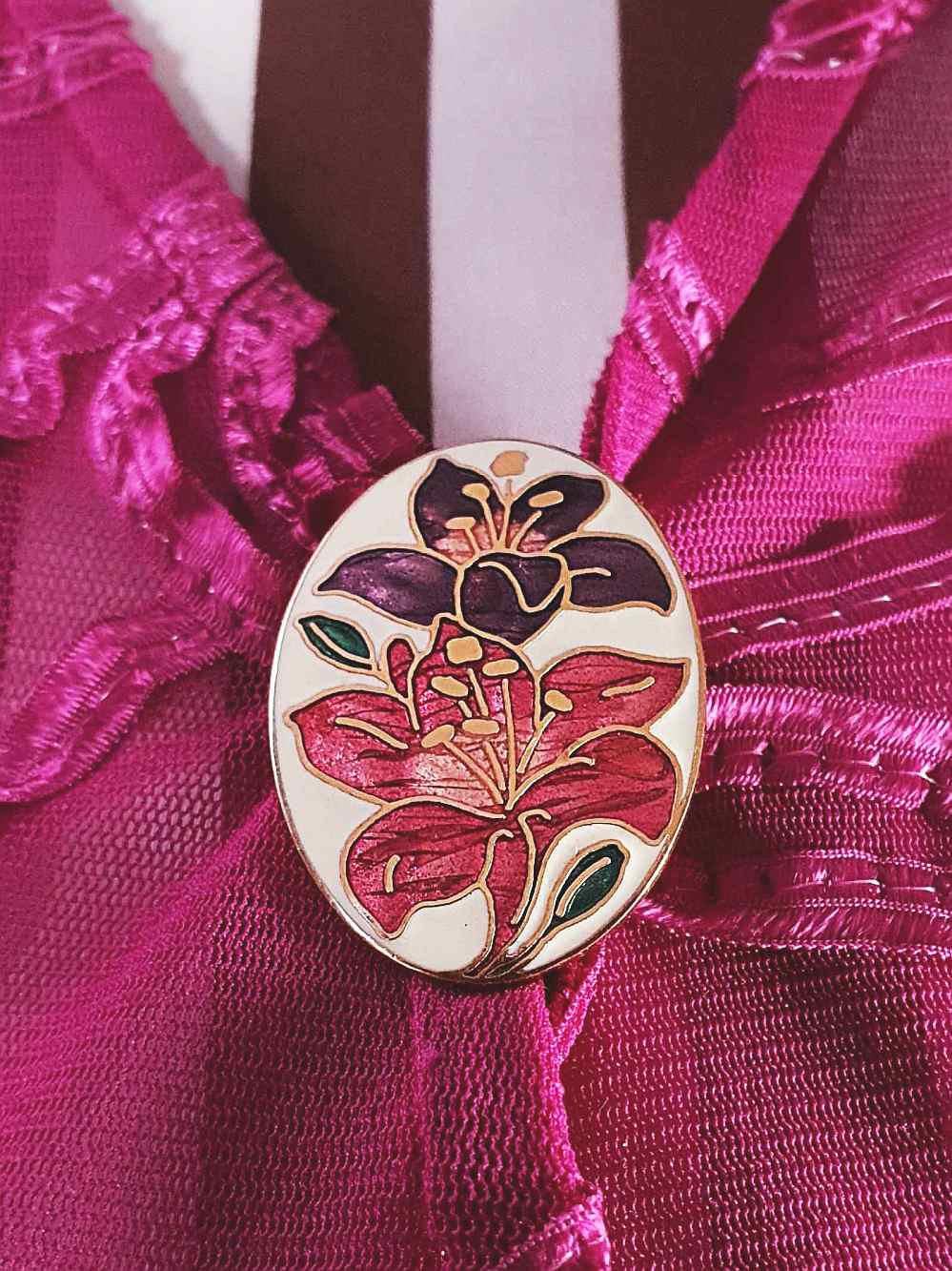 Vintage 1980s Cloisonne Iris Brooch Pin Oval Flower Enamel Fish & Crown Signed