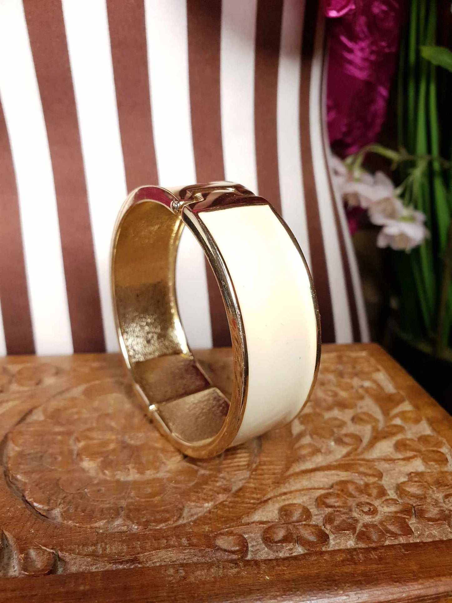 Vintage Cream Enamel Bangle Bracelet 1980s Gold Tone