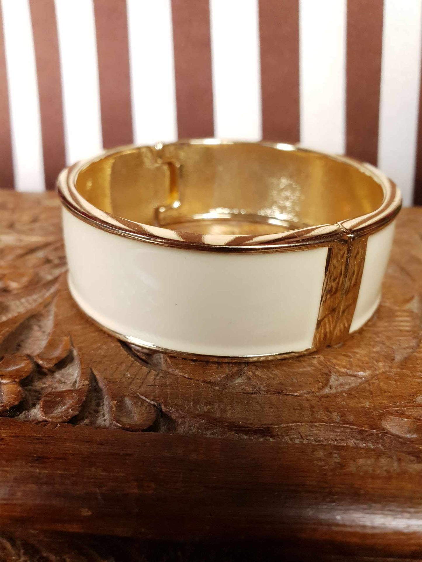 Vintage Cream Enamel Bangle Bracelet 1980s Gold Tone