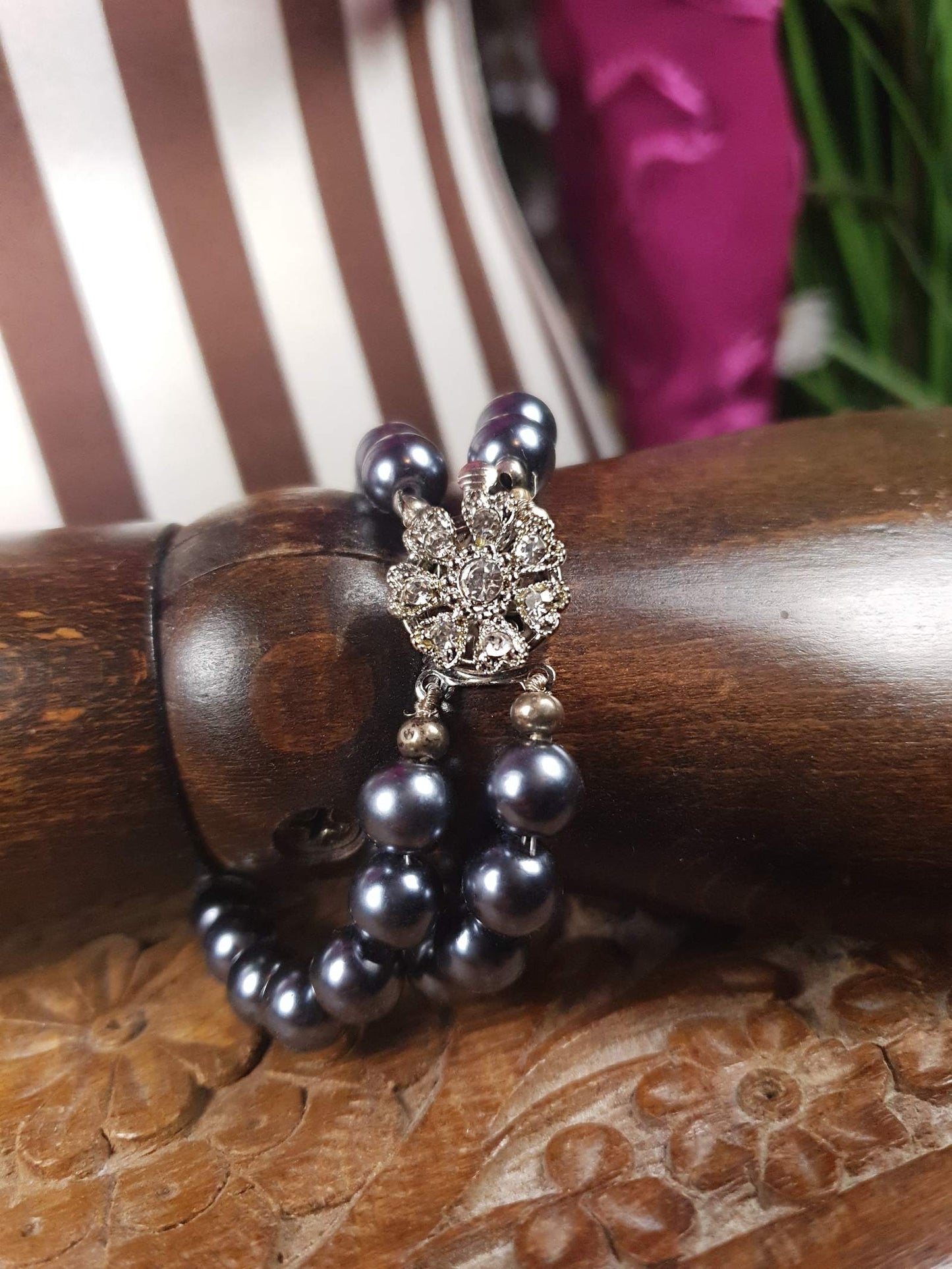 Vintage 1980s Grey Pearl Bracelet Double Strand Glass Pearls