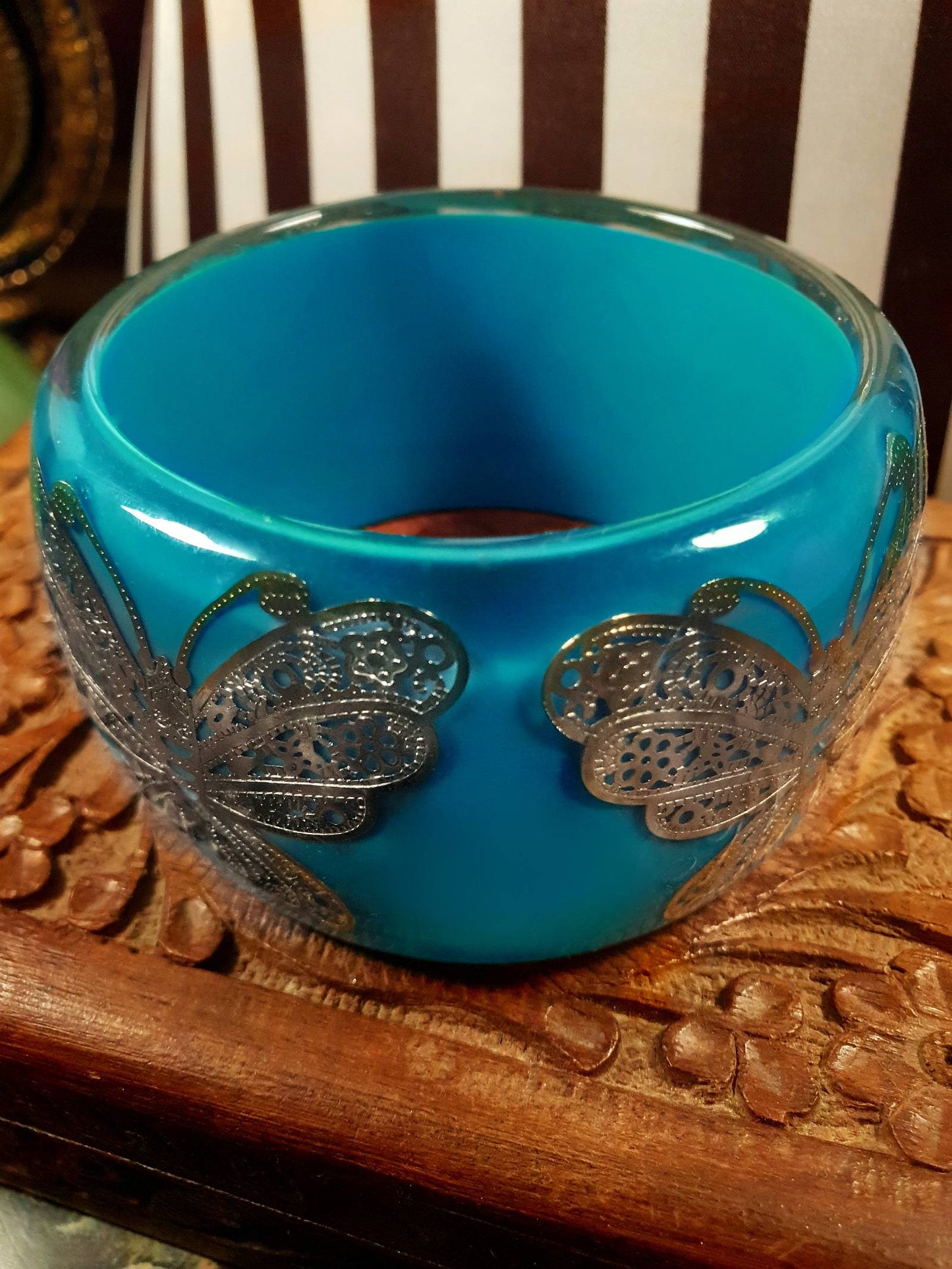 Vintage 1980s Blue Butterfly Bangle Bracelet Lucite