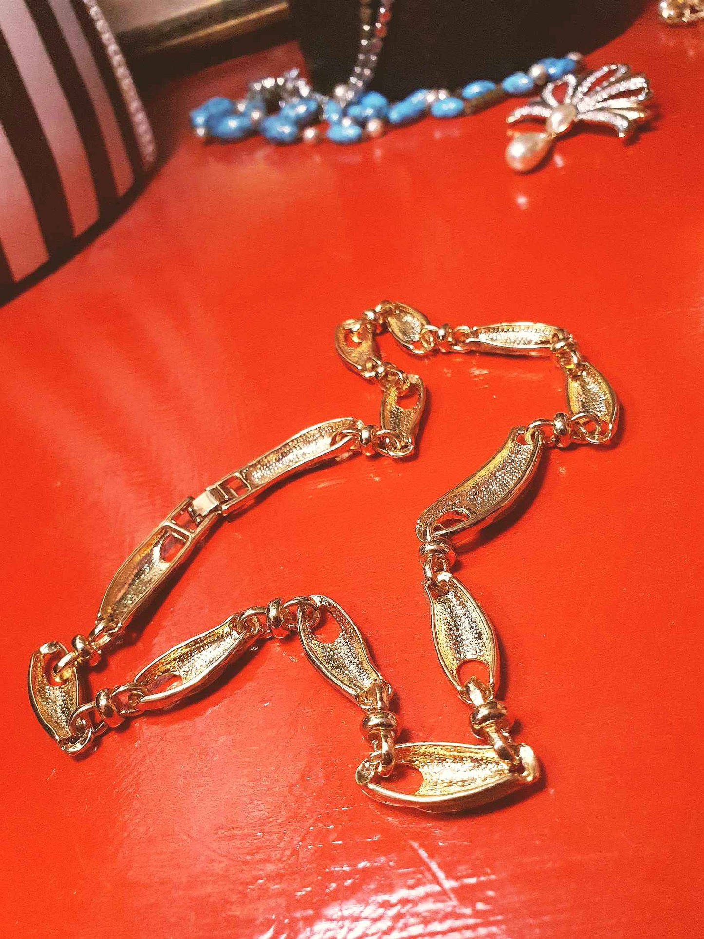 Vintage Leopard Print Rhinestone Necklace Choker 17" Gold Tone Retro