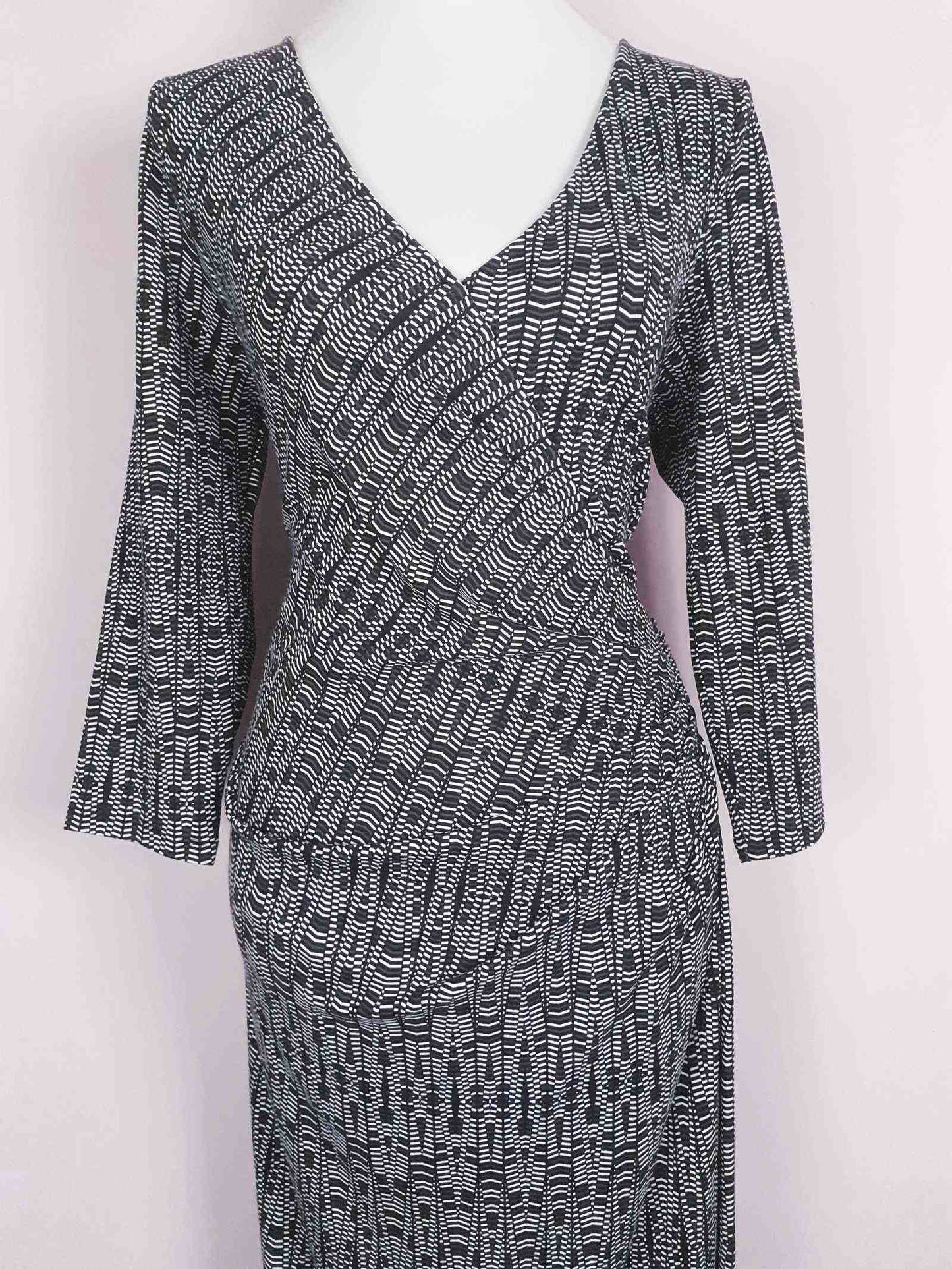 Vintage 90s Jaeger Wrap Dress - Size 12/14 Black White Geometric