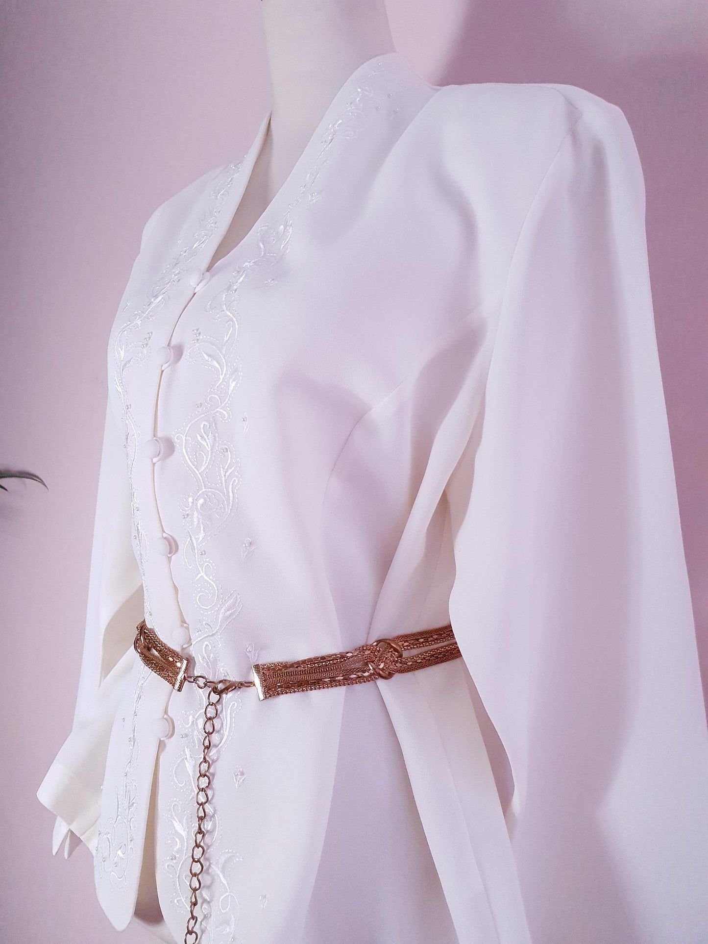 Elegant Vintage 1980s Oversized Cream Embroidered Top Blouse Shirt