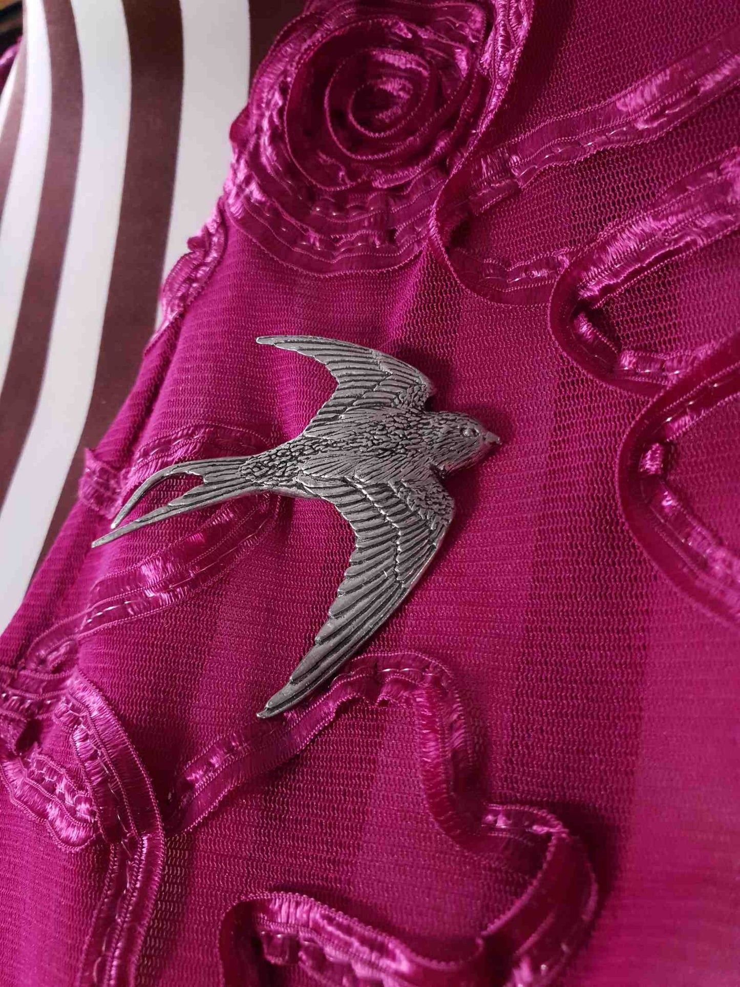 Vintage English Pewter Bird Brooch Pin Flying Swallow