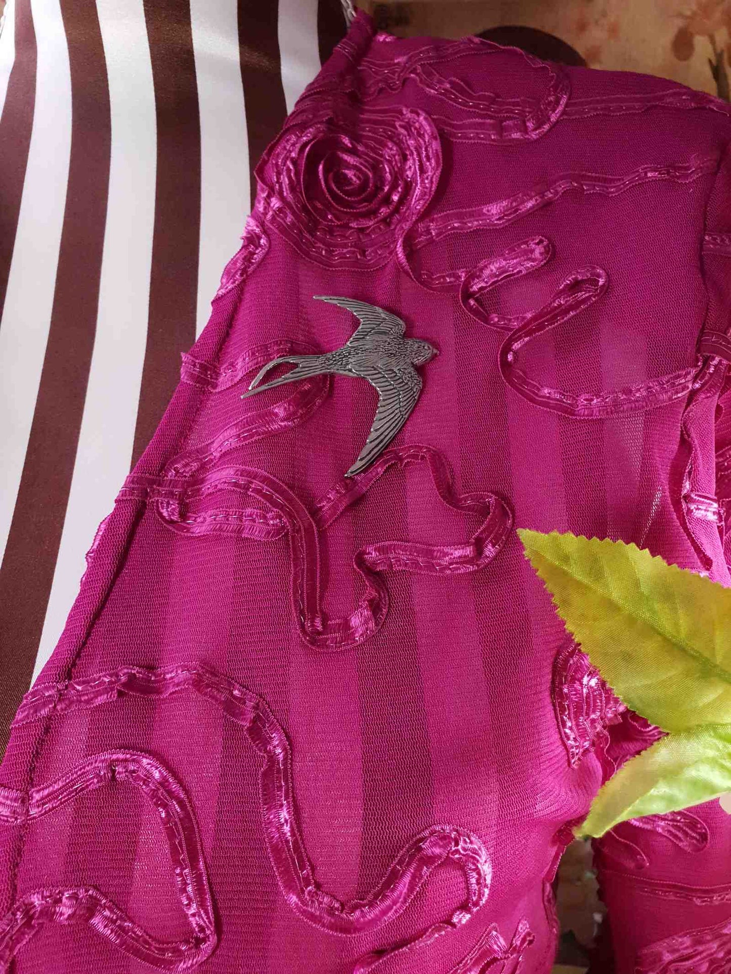 Vintage English Pewter Bird Brooch Pin Flying Swallow